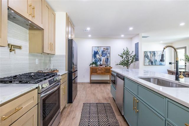 2752 Marco Drive NW, Atlanta, GA 30318