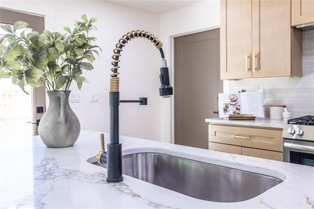 2752 Marco Drive NW, Atlanta, GA 30318