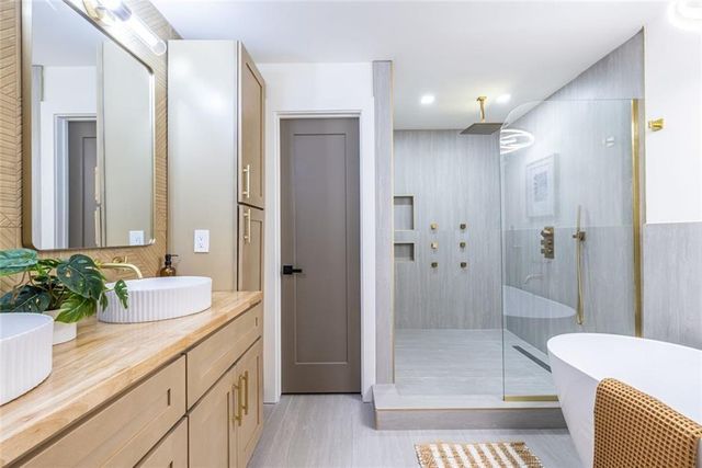 2752 Marco Drive NW, Atlanta, GA 30318