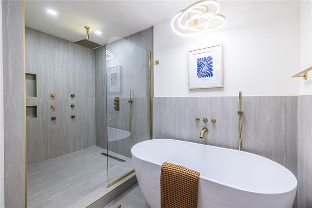 2752 Marco Drive NW, Atlanta, GA 30318