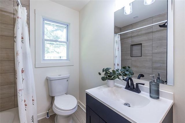 2752 Marco Drive NW, Atlanta, GA 30318