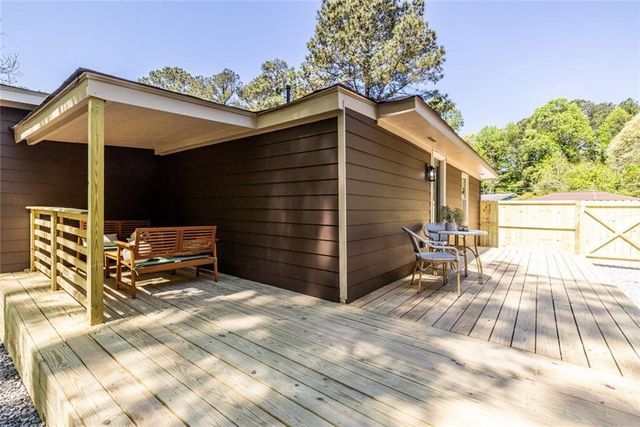 2752 Marco Drive NW, Atlanta, GA 30318