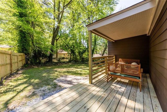 2752 Marco Drive NW, Atlanta, GA 30318