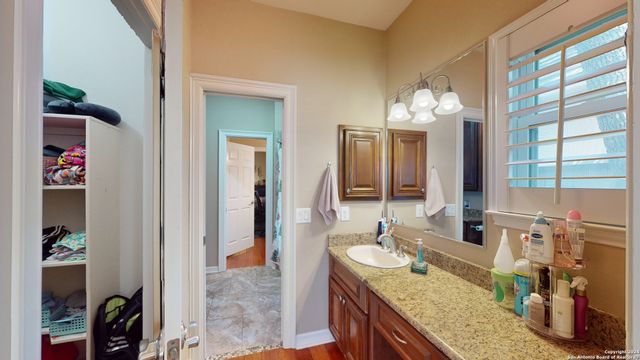 19214 AUTUMN GDN, San Antonio, TX 78258