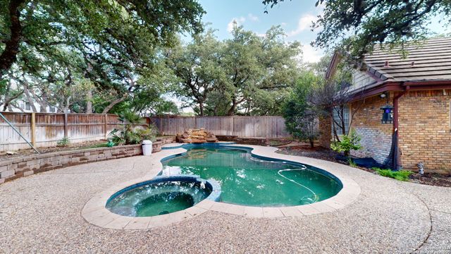 19214 AUTUMN GDN, San Antonio, TX 78258