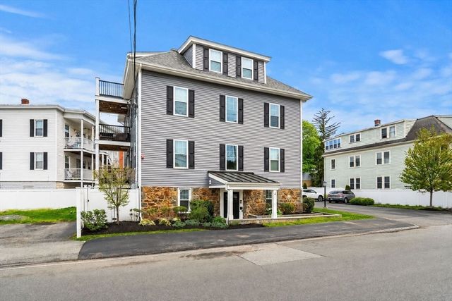 4 Wakefield Ave 4, Wakefield, MA 01880