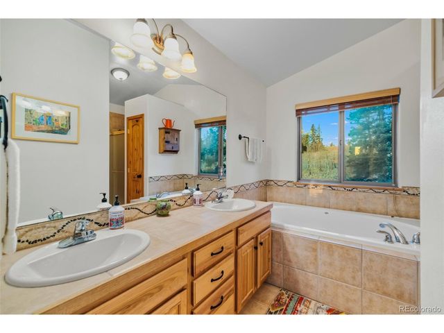 48 Teton Trl, Como, CO 80432