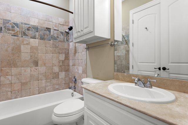 5801 Hillcrest Avenue 9, University Park, TX 75205