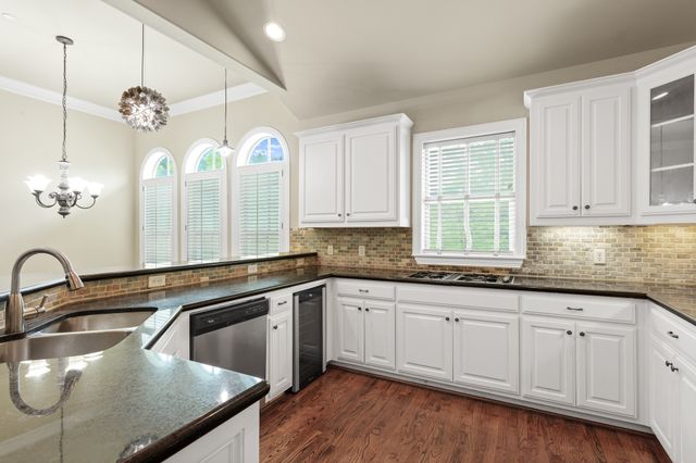 5801 Hillcrest Avenue 9, University Park, TX 75205