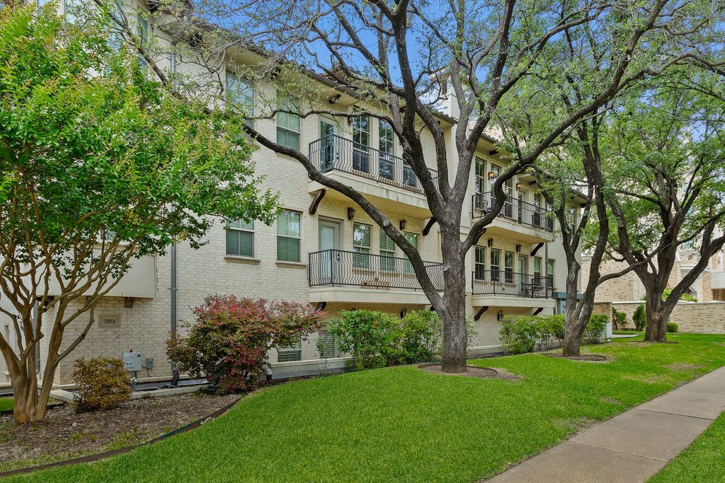 5801 Hillcrest Avenue 9, University Park, TX 75205