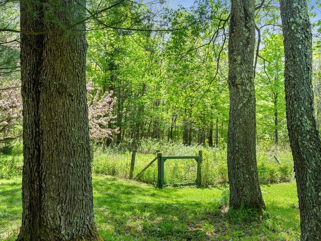 842 County Road, Lincoln, VT 05443