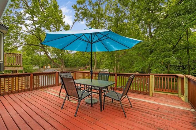 15820 W 123rd Street, Olathe, KS 66062