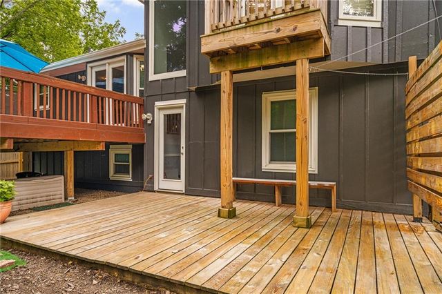 15820 W 123rd Street, Olathe, KS 66062