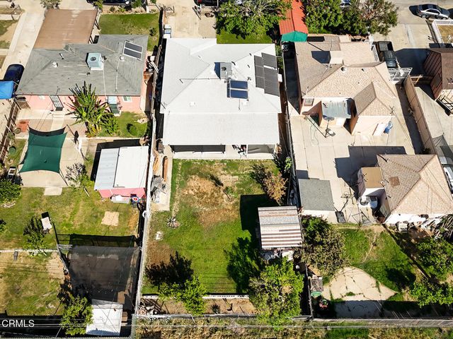 1318 Vale Street, Bakersfield, CA 93307