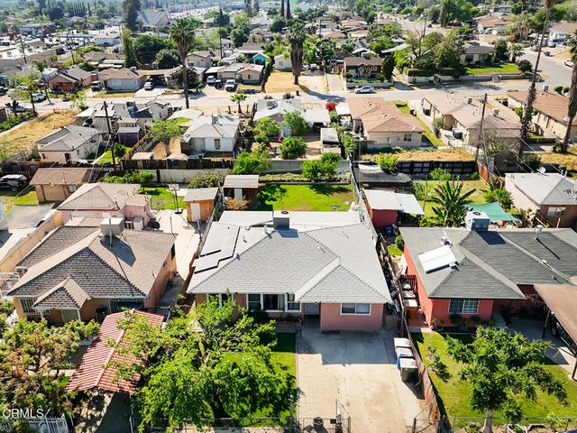 1318 Vale Street, Bakersfield, CA 93307