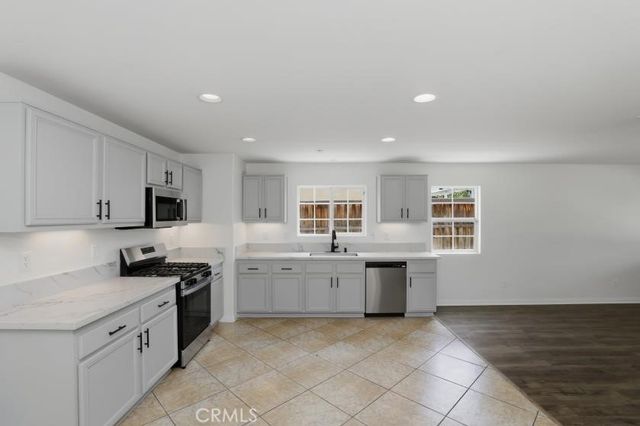 19805 San Luis Rey, Riverside, CA 92508