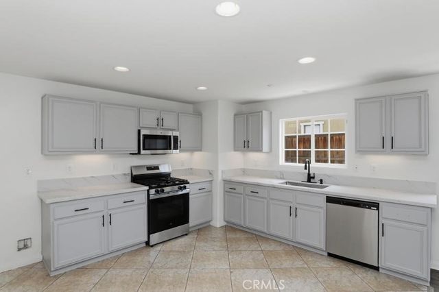 19805 San Luis Rey, Riverside, CA 92508