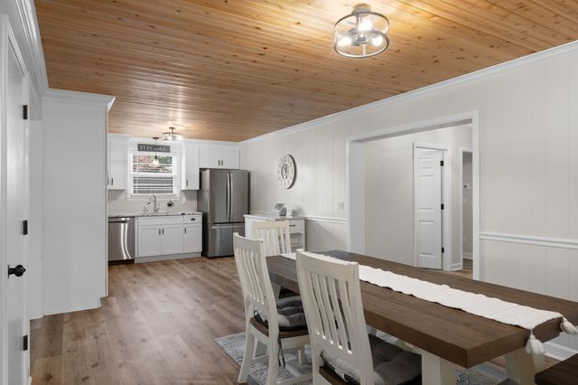 213 Riverwood Dr, Hendersonville, TN 37075