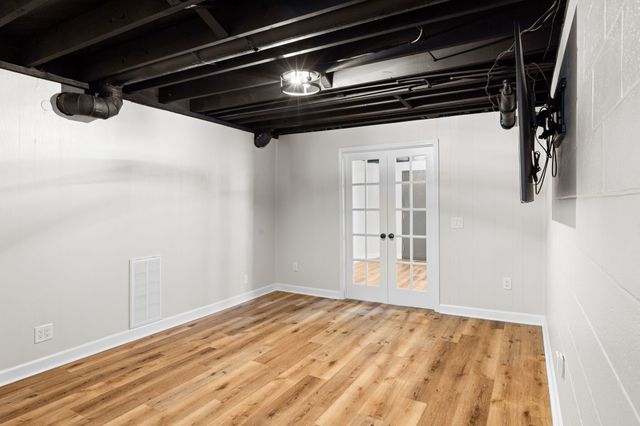 213 Riverwood Dr, Hendersonville, TN 37075