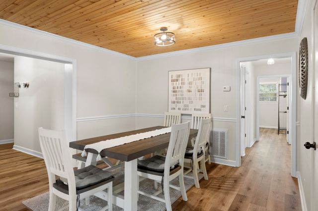 213 Riverwood Dr, Hendersonville, TN 37075