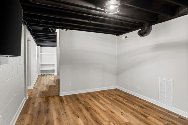 213 Riverwood Dr, Hendersonville, TN 37075