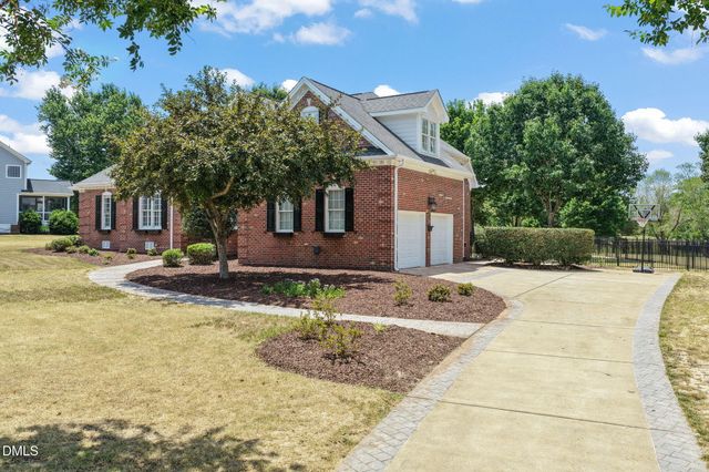 5616 Maggie Run Lane, Fuquay Varina, NC 27526
