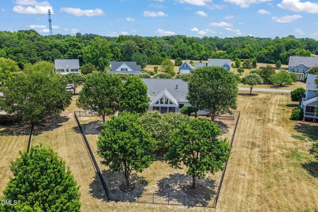 5616 Maggie Run Lane, Fuquay Varina, NC 27526