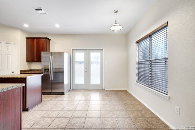 10410 WESER LN, Helotes, TX 78023