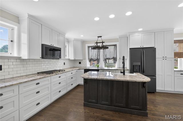6014 Potomac Street, St Louis, MO 63139