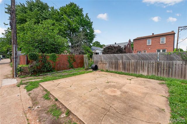6014 Potomac Street, St Louis, MO 63139