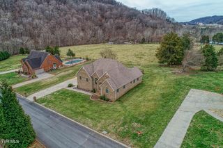 166 Clarksdale Circle, Rogersville, TN 37857