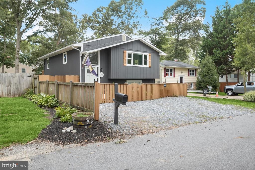 579 WEST DR, Severna Park, MD 21146