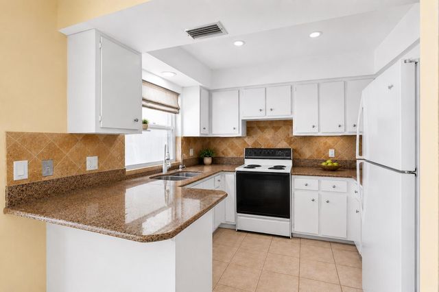 1029 Arabian Drive, Loxahatchee, FL 33470