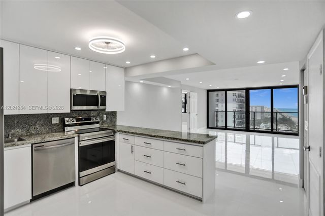 2301 S Ocean Dr 2404, Hollywood, FL 33019