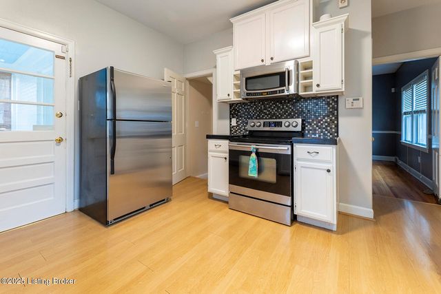 505 Oxford Pl, Louisville, KY 40207