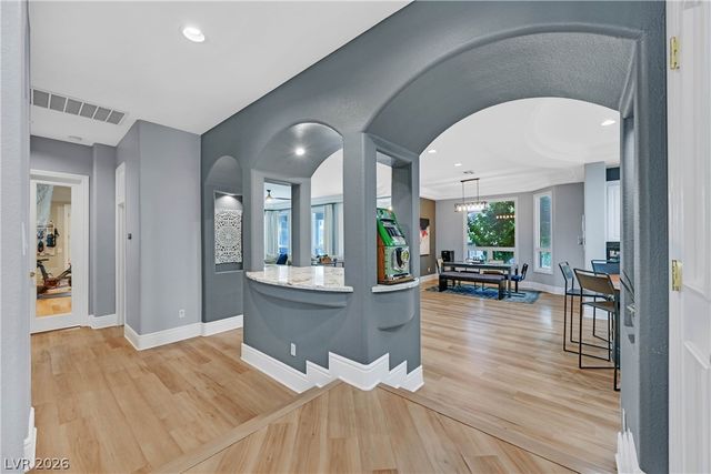 269 Hickory Hollow Avenue, Las Vegas, NV 89123