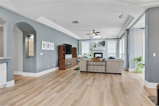269 Hickory Hollow Avenue, Las Vegas, NV 89123