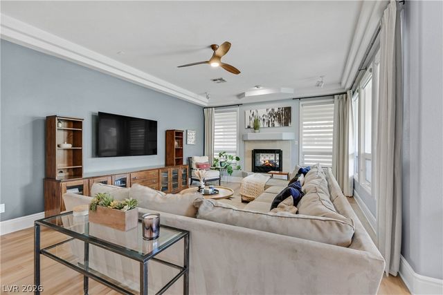 269 Hickory Hollow Avenue, Las Vegas, NV 89123