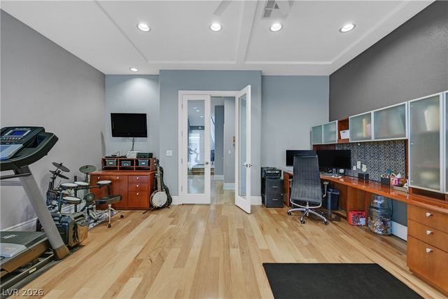 269 Hickory Hollow Avenue, Las Vegas, NV 89123