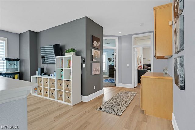 269 Hickory Hollow Avenue, Las Vegas, NV 89123