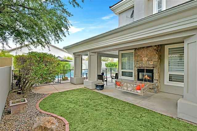 269 Hickory Hollow Avenue, Las Vegas, NV 89123