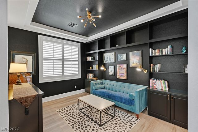 269 Hickory Hollow Avenue, Las Vegas, NV 89123