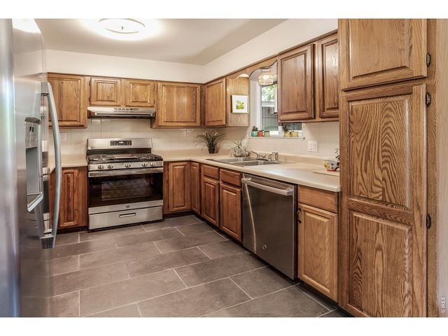 2430 W Plum St, Fort Collins, CO 80521