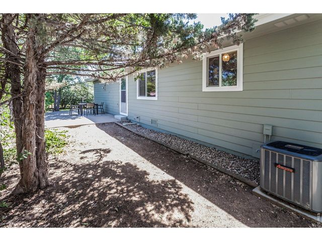 2430 W Plum St, Fort Collins, CO 80521