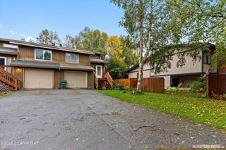 3925 Roundtop Circle, Anchorage, AK 99504
