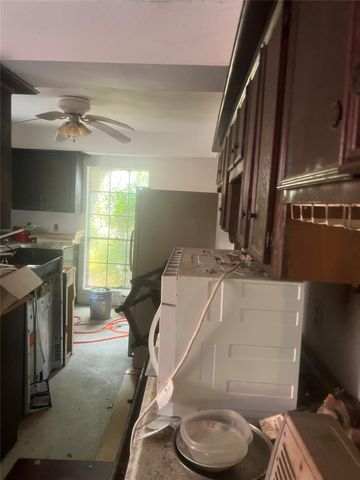 16707 Waycreek Road, Houston, TX 77068