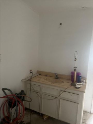 16707 Waycreek Road, Houston, TX 77068