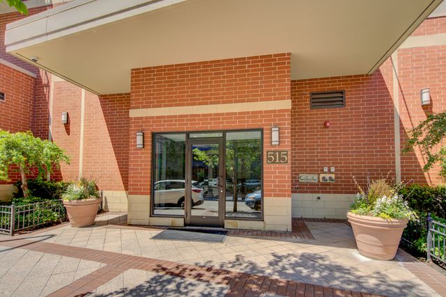 515 Main Street 509, Evanston, IL 60202