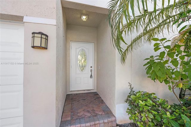 3991 NW 92 Avenue, Sunrise, FL 33351