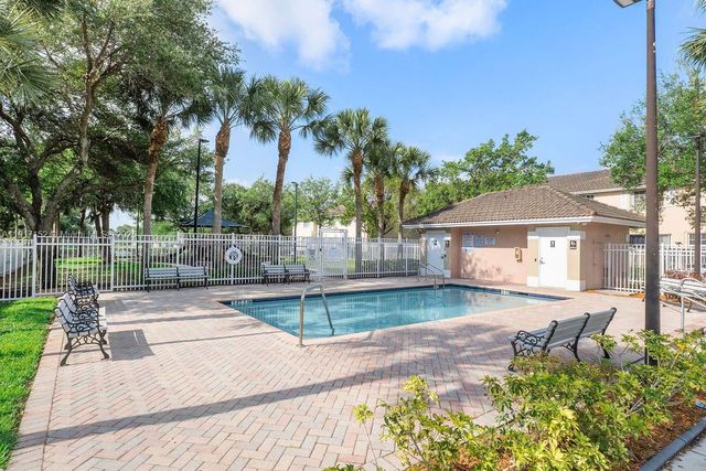 3991 NW 92 Avenue, Sunrise, FL 33351